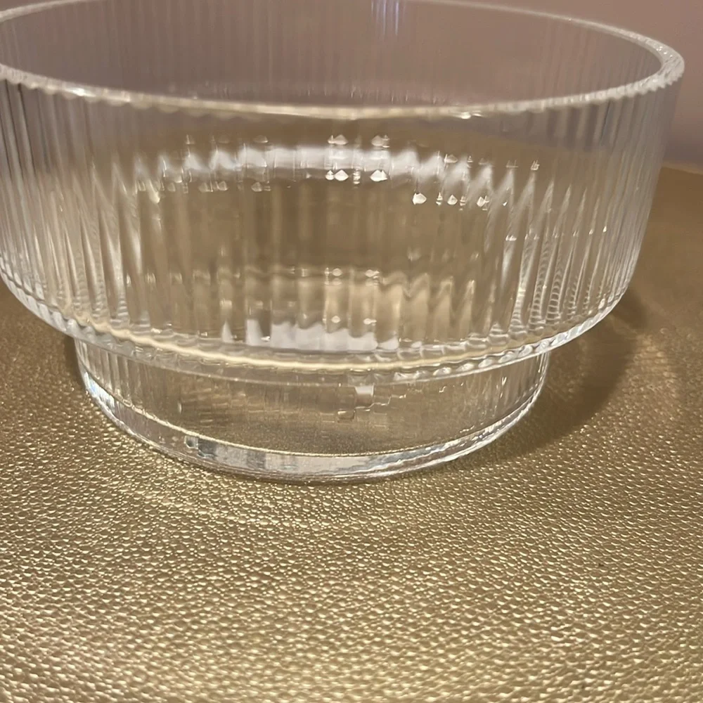 Williams Sonoma Optic Glass Nut Bowl